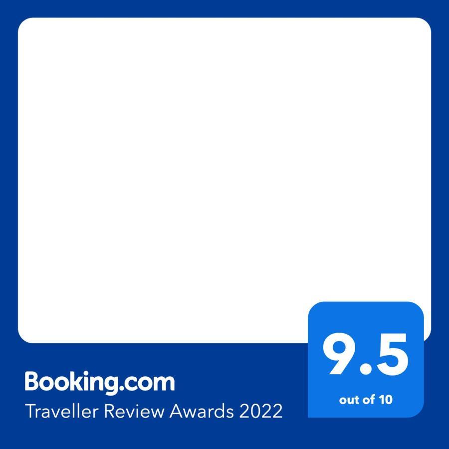 East Airport Suites4 -Private Room Άκρα Εξωτερικό φωτογραφία